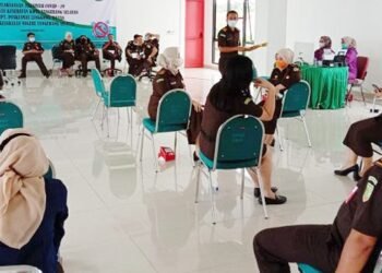 Vaksinasi Covid-19 Tahap I, 94 Pegawai Kejari Tangsel Divaksin