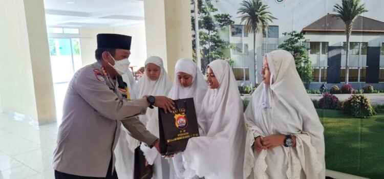 Dirbinmas Polda Banten Lakukan Saba Pesantren ke Ponpes Tebuireng 08 Serang