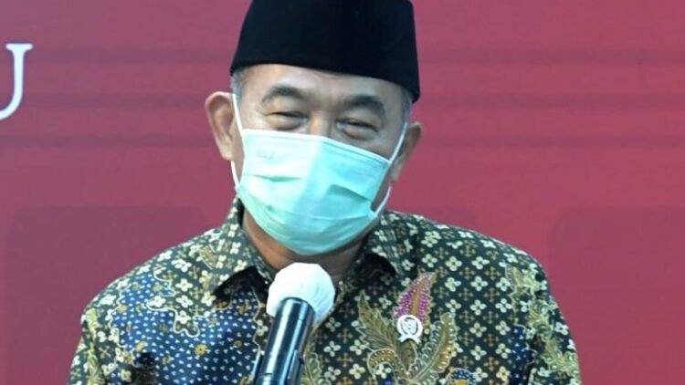 Menko PMK: Ibadah Salat Tarawih dan Id Dilakukan dengan Prokes Sangat Ketat