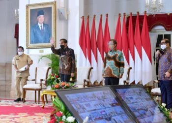 Presiden Minta Daerah Perbanyak Program Padat Karya untuk Buka Lapangan Kerja