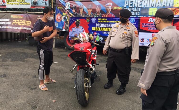 Puluhan Motor Berknalpot Bising Diamankan Polsek Karawaci