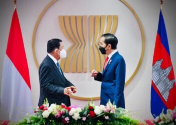 Tingkatkan Kerja Sama, Presiden Jokowi dan PM Hun Sen Gelar Pertemuan Bilateral