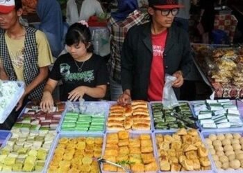 Waspada Penularan Virus Corona Lewat Pasar Takjil Ramadan