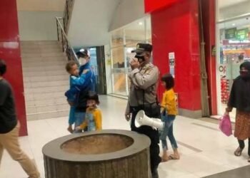 Datangi Pusat Perbelanjaan, Polisi Imbau Pengunjung Jaga Jarak