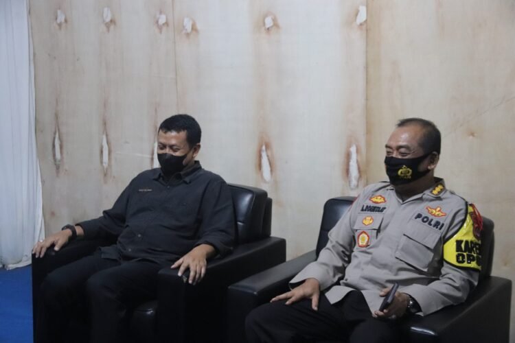 Kapolda Banten Tinjau Pos Pengamanan Di Cikupa dan Citraraya Tangerang