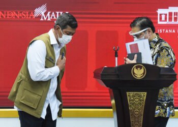 Ketua Satgas COVID-19 Minta Pelaku Perjalanan Lakukan Karantina Mandiri