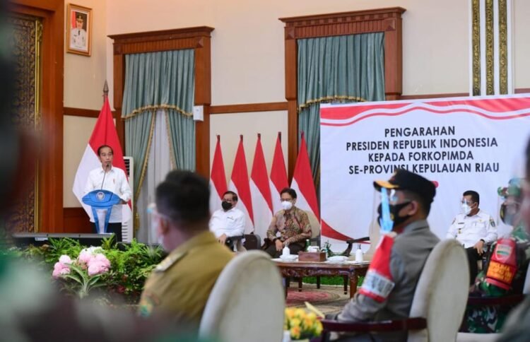 Selalu Pantau dan Sigap Merespons Fluktuasi Kasus COVID-19 untuk Tekan Laju Penularan