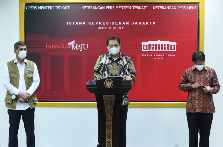 Tekan Kasus COVID-19 Pasca Liburan Lebaran, Pemerintah Perkuat Pelaksanaan PPKM Mikro