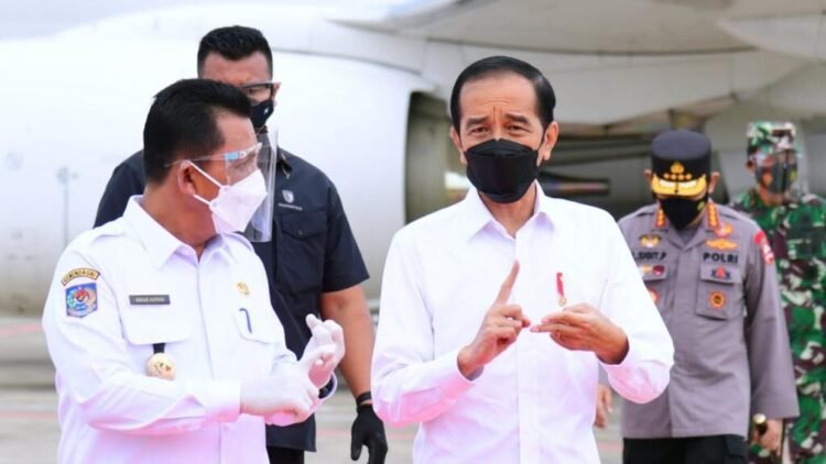 Tiba di Kepulauan Riau, Presiden Jokowi Akan Tinjau Vaksinasi Massal dan Beri Pengarahan Penanganan Pandemi
