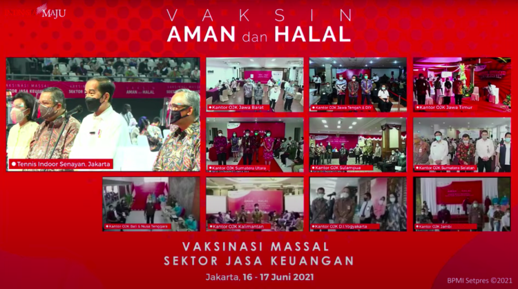 Presiden Jokowi Tinjau Vaksinasi Massal Bagi Pelaku Sektor Jasa Keuangan
