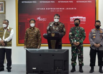 Airlangga: Tren Kenaikan Kasus COVID-19 Pasca Libur Lebaran Masih Harus Diwaspadai