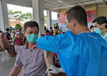 Jelang Hari Bhayangkara ke-75, Polda Banten Vaksin 1.300 Orang