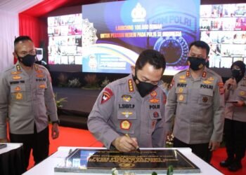 Kapolri Resmikan Perumahan Untuk Pegawai Negeri Pada Polri di Banten