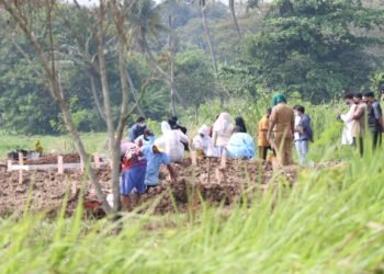 Kasus Meningkat, Pemkab Tangerang Tambah Penggali Kubur di TPU Khusus Covid-19