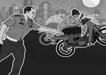 Ketahuan Bawa Kabur Motor Warga, Maling Ceburkan Diri ke Kali Angke