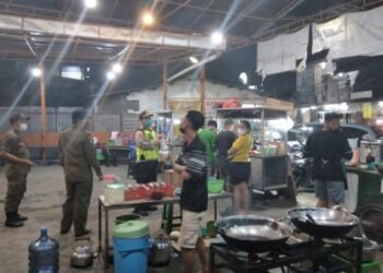 Langgar PPKM, Warung Makan dan Kafe Di Batuceper Ditutup Paksa