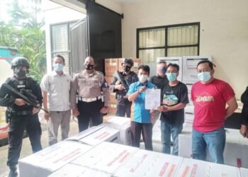Pastikan Kedatangan Vaksin Aman, Polda Banten Lakukan Pengawalan
