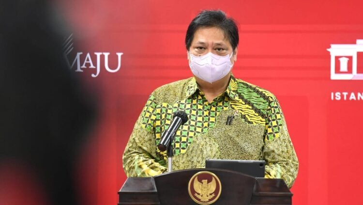 Pemerintah Tingkatkan Fasilitas RS dan Perpanjang PPKM Mikro