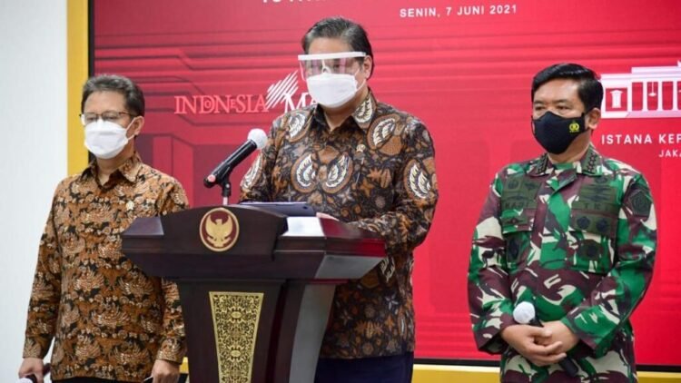 Perkembangan Kasus Aktif Covid-19 Relatif Terkendali