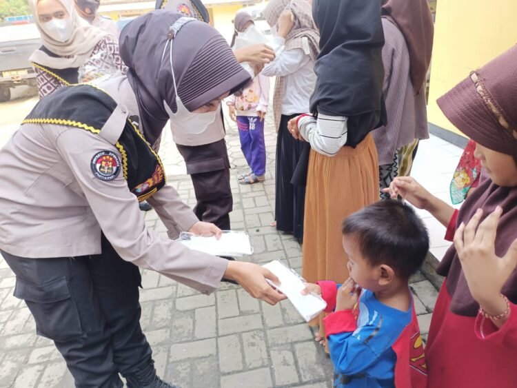 Polda Banten Ajak Anak-anak Panti Asuhan Baiturrahman Terapkan Protokol Kesehatan