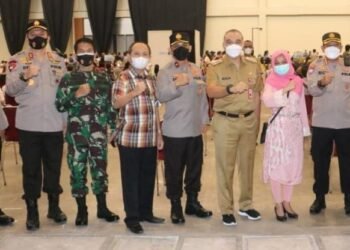 Polda Banten Dukung Vaksinasi Massal