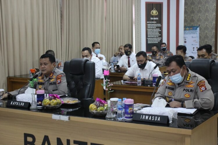 Polda Banten Gelar Anev Mingguan Bidang Opsnal dan Pembinaan