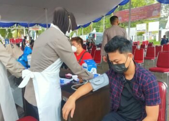 Polda Banten Gelar Vaksinasi Massal, 2.749 Orang Telah di Vaksin