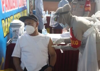 Polda Banten Gelar Vaksinasi Massal Untuk Masyarakat Umum