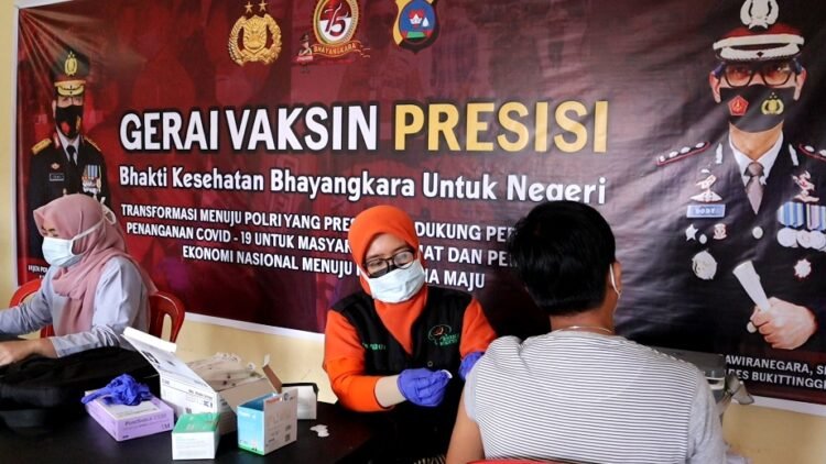 Polres Bukittinggi Dirikan Gerai Vaksin Presisi Di Polres Dan Polsek, Gratis