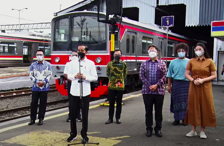 Presiden Dorong Percepatan Vaksinasi di Daerah Interaksi dan Mobilitas Tinggi