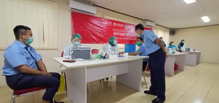 Ratusan Karyawan IKPP Tangerang Divaksin Tahap Kedua