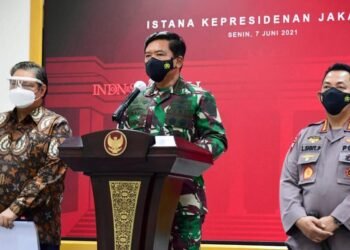 Tim Gabungan TNI dan Polri Perkuat Pelaksanaan PPKM Berskala Mikro di Daerah