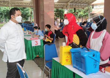 Walikota Tangerang Kerahkan ASN Bantu Urusan Administrasi di Puskesmas