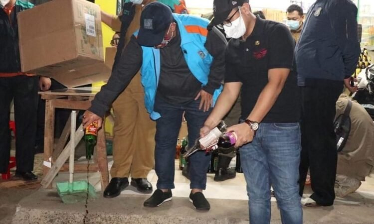 Pilar Saga Ichsan: Tidak Ada Tempat Bagi Miras dan Barang Ilegal di Kota Tangsel