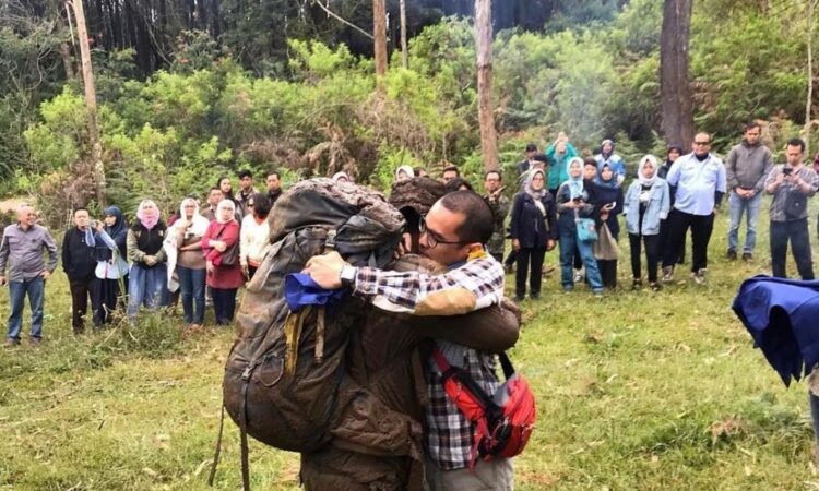 Kenang Adiknya yang Meninggal Usai Berjuang Melawan Covid-19, Pilar Saga Ichsan: Kamu Banyak Ngajarin Abang Kebaikan