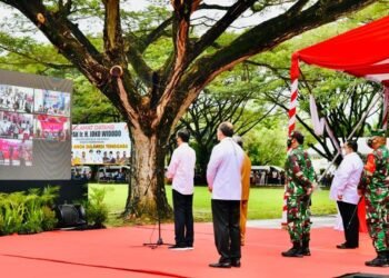 Presiden Ajak Pemerintah Daerah Dukung Satu Juta Vaksinasi Per Hari