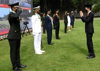 Presiden Jokowi: TNI dan Polri Harus Bersinergi untuk Bangsa dan Negara