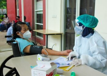 Program Vaksinasi Covid-19 Kolaborasi Dinkes Tangsel, Sinarmas World Academy, dan SehatQ Sukses Dijalankan