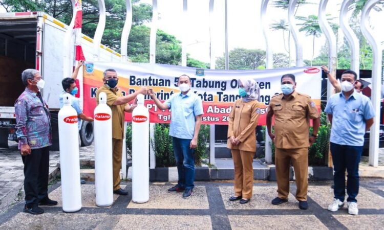 PT Pratama Abadi Industri Berikan Donasi 50 Tabung Oksigen ke Pemkot Tangsel