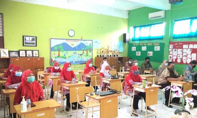 Tingkatkan Mutu Guru, MIN 1 Tangsel Gelar Pelatihan