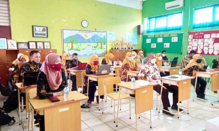 MIN 1 Tangsel Kembali Gelar Pelatihan Peningkatan Mutu Guru