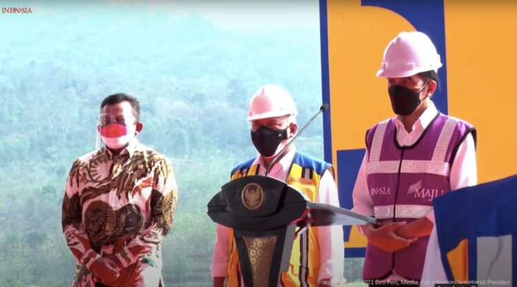Presiden Jokowi Resmikan Bendungan Kuningan