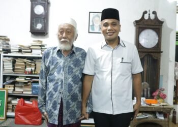 Hari Pertama Berdinas, AKBP Shinto Silitonga Kunjungi Kediaman KH. Abuya Muhtadi