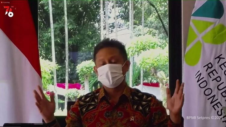 Menkes Tegaskan Vaksinasi Dosis Ketiga dengan Moderna Hanya untuk Tenaga Kesehatan