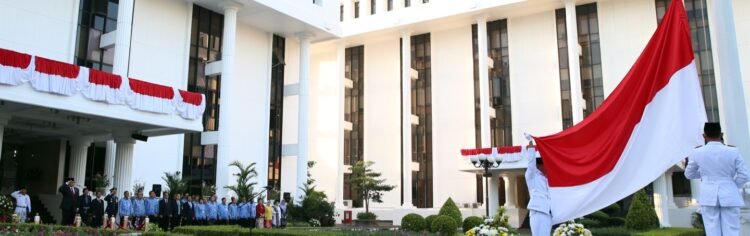 Pemerintah Evakuasi 26 WNI dari Afghanistan