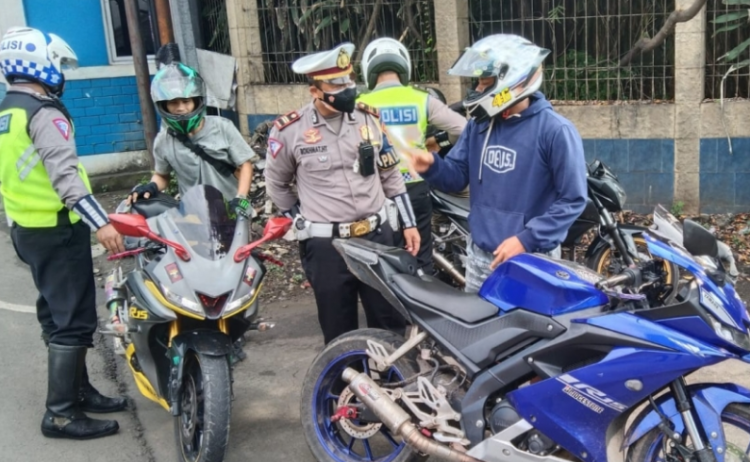 Polres Tangsel Tilang Moge Tak Dilengkapi Surat