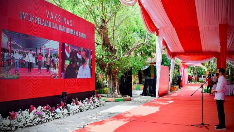 Presiden Persilakan Opsi Belajar Tatap Muka Jika Seluruh Pelajar Telah Divaksin