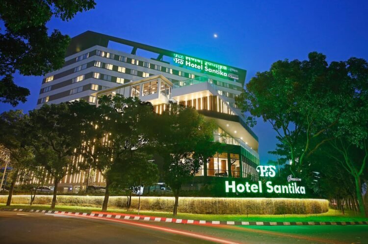Rayakan HUT Ke-40, Santika Indonesia Bertabur Hadiah