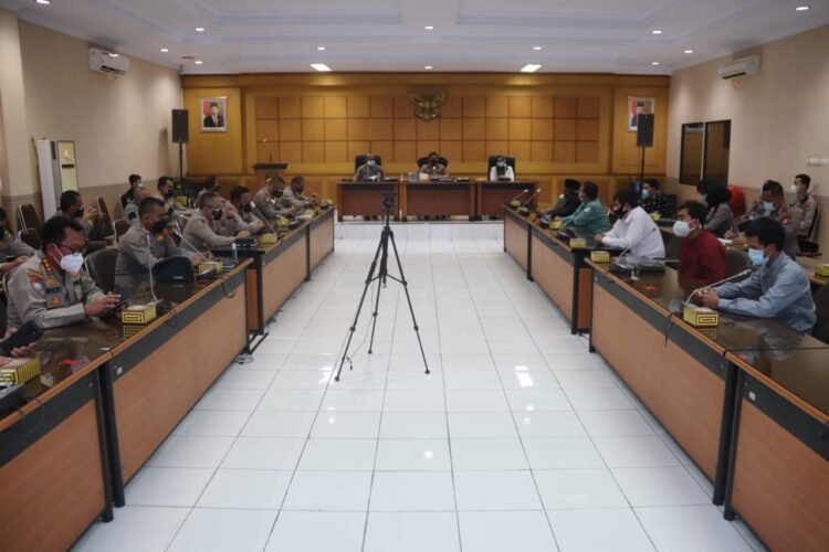 Sukseskan Serbuan Vaksin, Polda Banten Kolaborasi Dengan Mahasiswa
