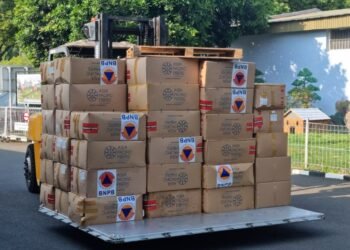 Jelang Penyelenggaraan PON XX, BNPB Kirimkan Tiga Juta Masker ke Papua